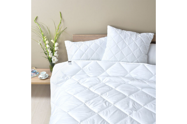 Одеяло Comfort для лета 175х210 щел 150 гр/м2 белый
