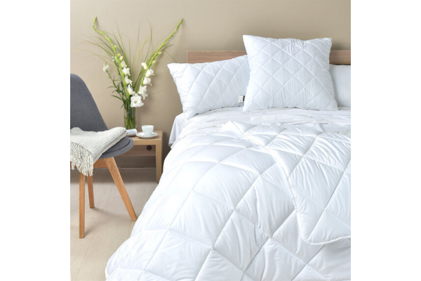 Одеяло Comfort для лета 175х210 щел 150 гр/м2 белый