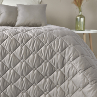 Покривало на ліжко Стиль Cube 210х240 см IDEIA двосторонне, міцна стібка тканини, антиалергенне волокно сірий/квіти