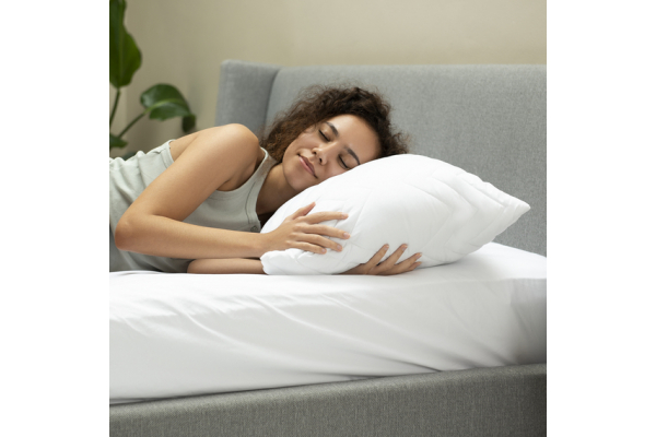 Подушка NORDIC COMFORT IDEIA 50х70 см чехол с стежкой антиаллергенное волокно белая