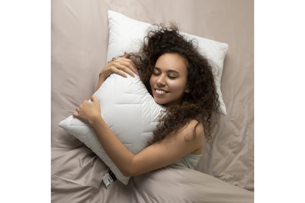 Подушка NORDIC COMFORT IDEIA 40х40 см чехол с стежкой антиаллергенное волокно белая