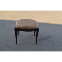 Банкетка имела 500*420 (т.орех/авилла2/7)